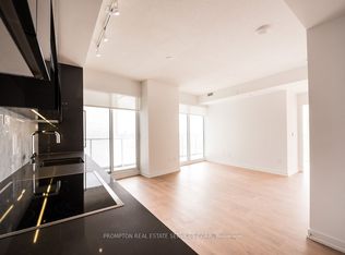 115 McMahon Dr #510, Toronto, ON M2K 0E3