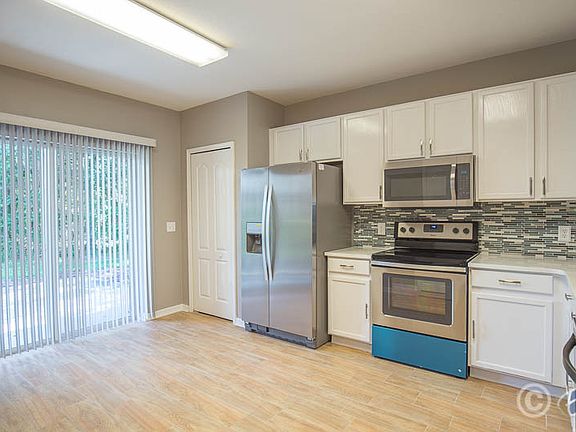 5th image of 5879 Fishhawk Ridge Dr