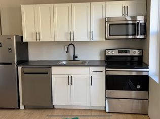 4460 N 19th St #2F, Philadelphia, PA 19140