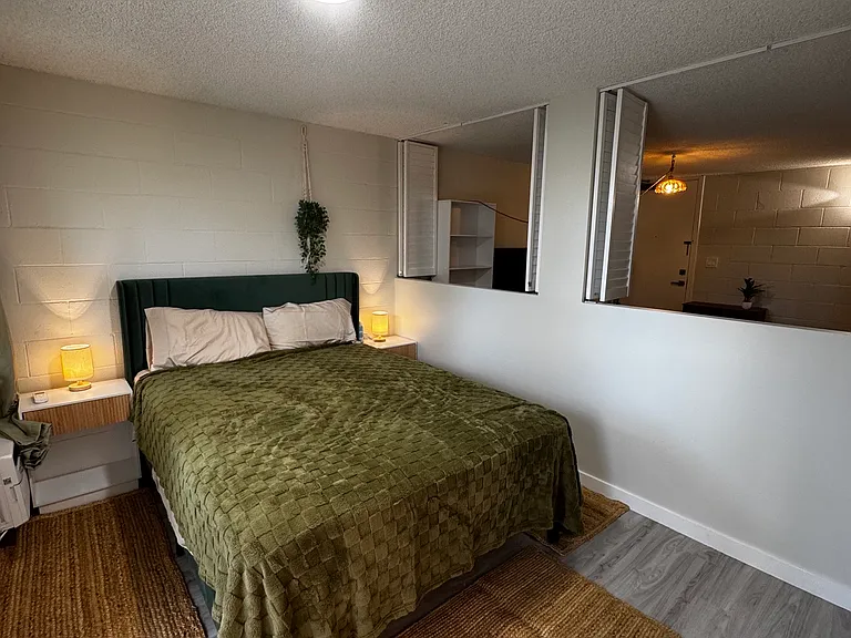 1129 Rycroft St #201 — Photo 7