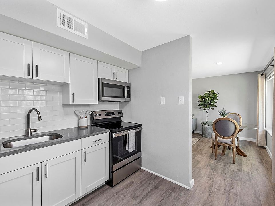 1st image of 7201-05 Gravois Rd #1F