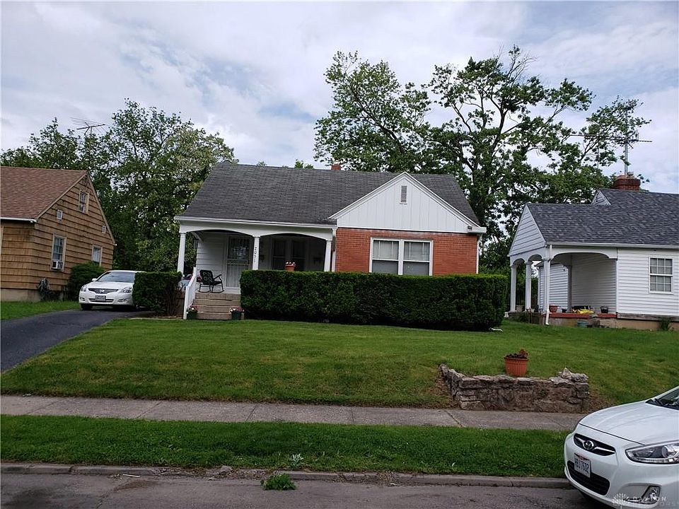 1st image of 2049-2051 Parkhill Dr