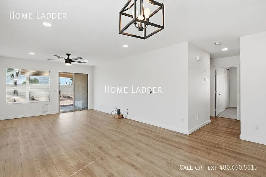 Updated 3-Bedroom Wildflower Ranch Home with Solar & Nearly New A/C — Photo 3