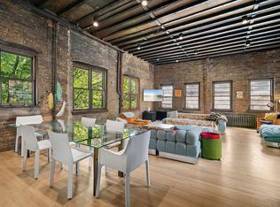 54 7th Ave S #1, New York, NY 10014