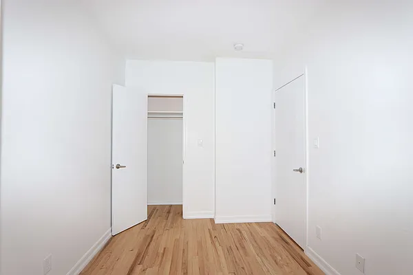 Rented by Nooklyn NYC LLC | media 7