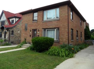 4133-4135 W McKinley Ct, Milwaukee, WI 53208