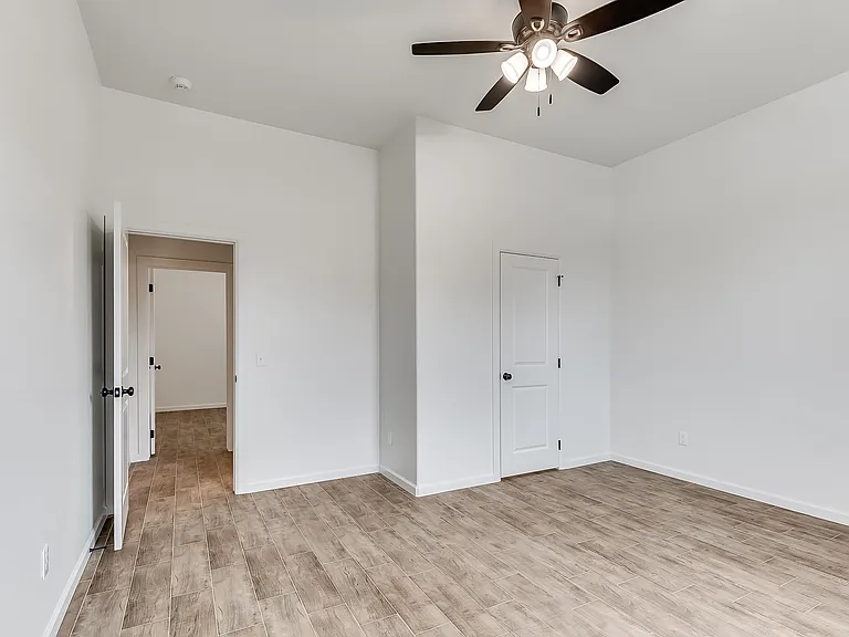 2600 Woods Edge Dr — Photo 36