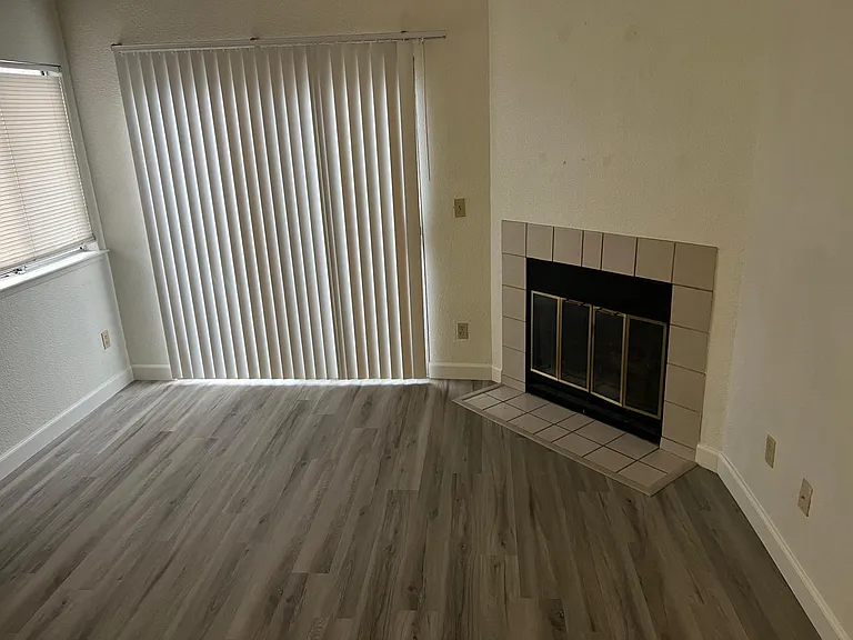 1019 Dornajo Way #267 — Photo 9