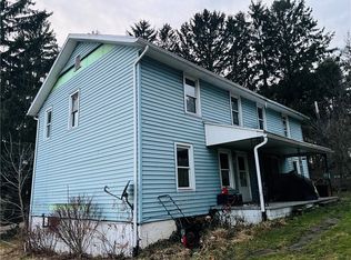 132 Waterloo St, Friedens, PA 15541
