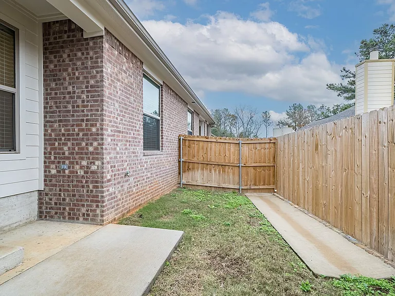 Eagles Crest Townhomes - ASK ABOUT OUR SPRING MOVE -IN SPECIAL TODAY! — Photo 8