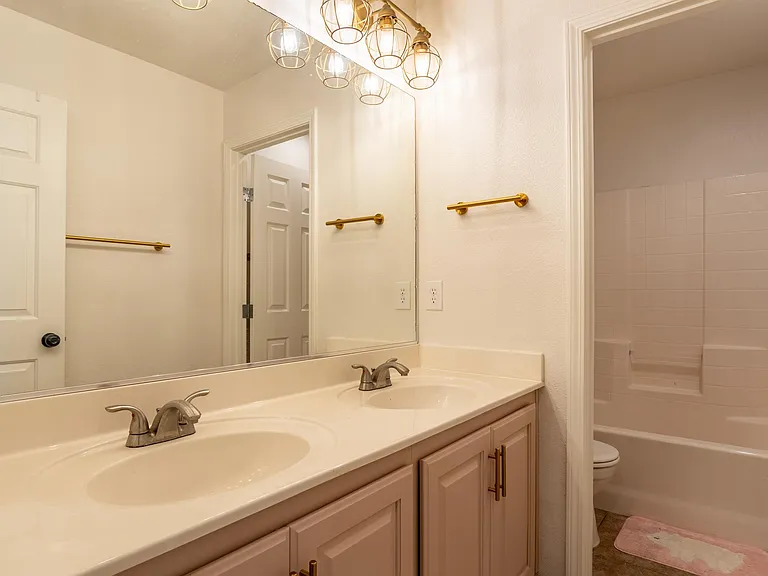 2279 Autumn Fire Ct — Photo 16
