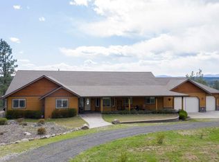 6406 E Robin Ln, Chattaroy, WA 99003