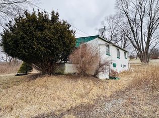 2064 Henderson Ave, Washington, PA 15301