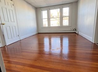 1368 E Main St APT 1, Bridgeport, CT 06608