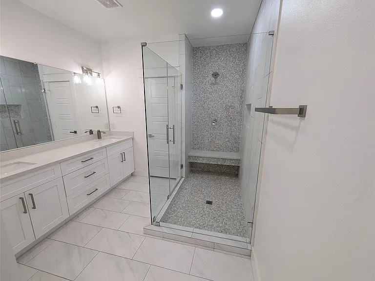 4913 Fisk St — Photo 16