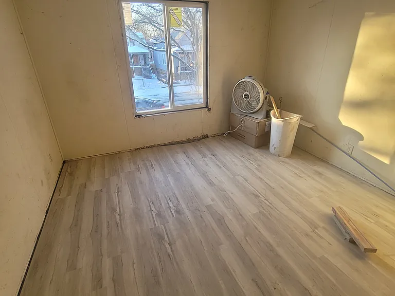 6535 S Carpenter St — Photo 30