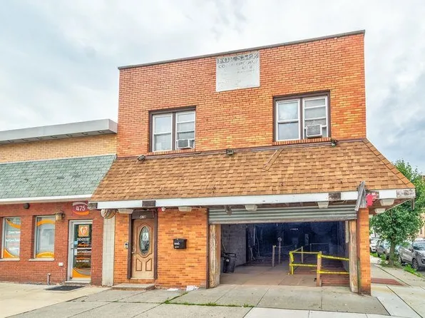 477 Avenue C image 1 of 5