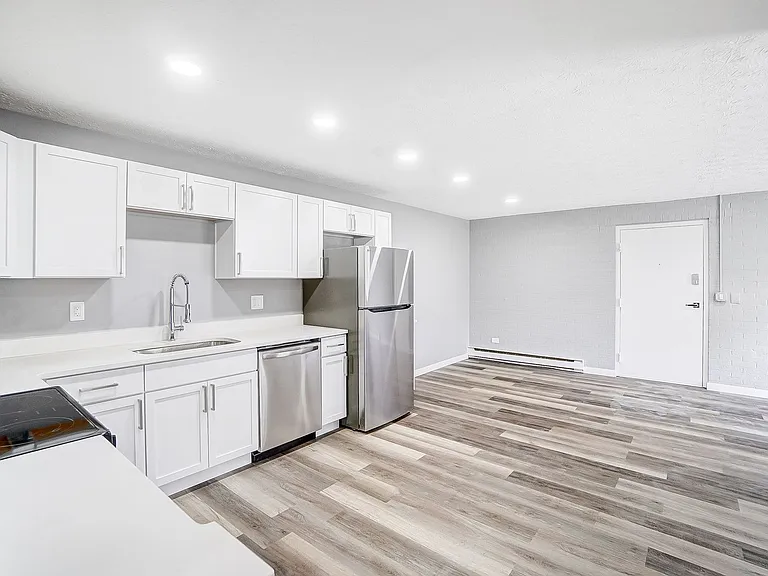 Cascade Ridge — Photo 19