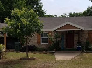 1716 Chris Craft Dr, Grapevine, TX 76051