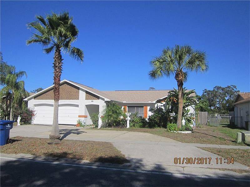 1st image of 2441 Holiday Lake Dr