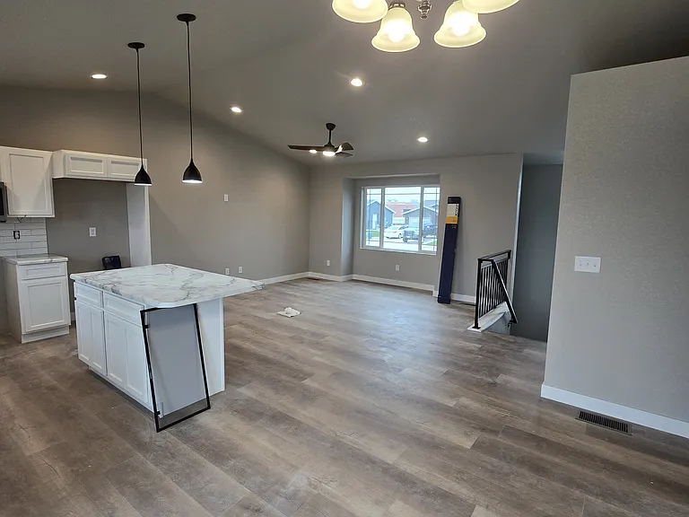 337 Spirit Dr — Photo 19