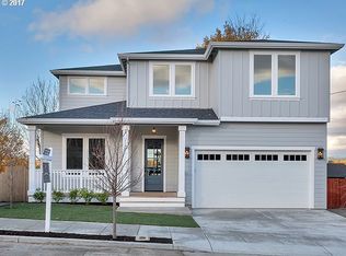 1121 NE Holland St UNIT A, Portland, OR 97211