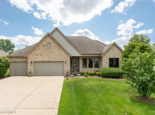 6803 S Adams St, Willowbrook, IL 60527