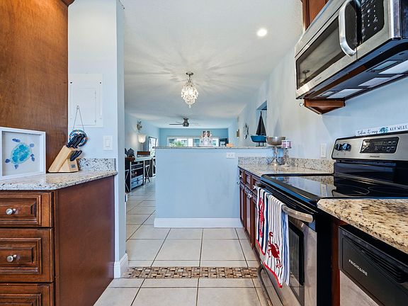 2nd image of 200 Waterway Drive S #309