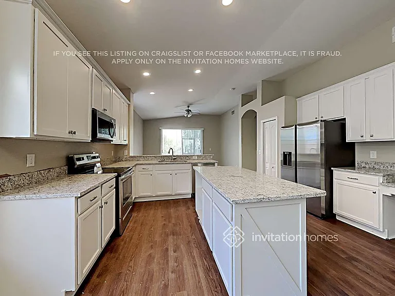 5211 Clover Mist Dr — Photo 9