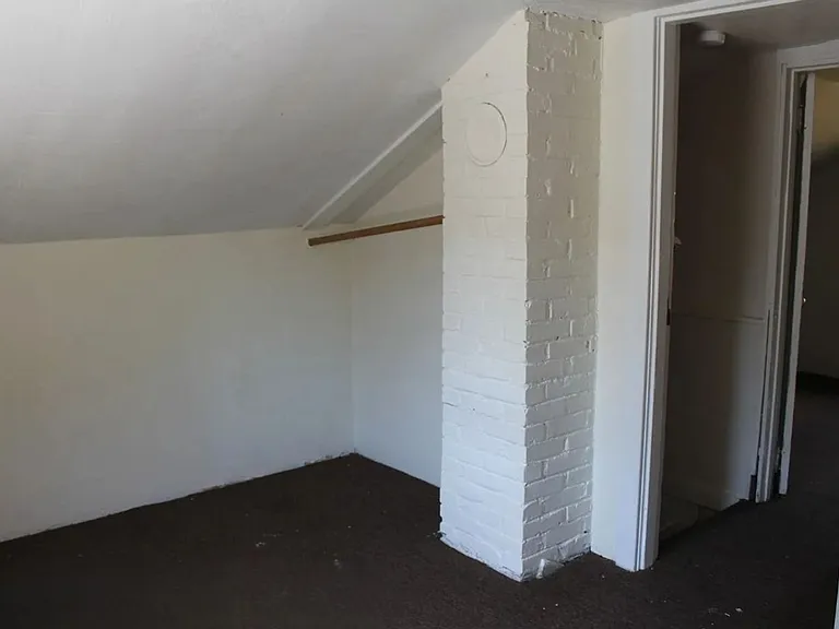 1109 Humboldt St — Photo 4