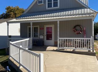 904 3rd St, Alva, OK 73717