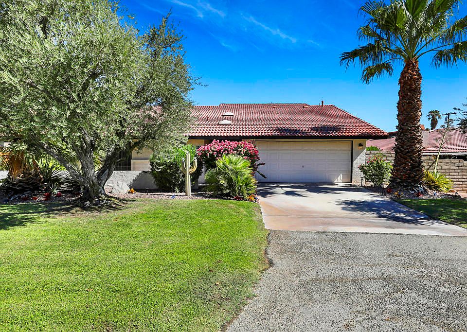 1st image of 79090 Bermuda Dunes Dr