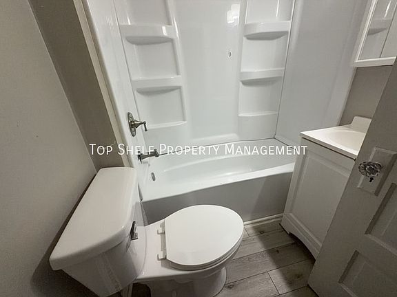 5th image of 3905 8th St