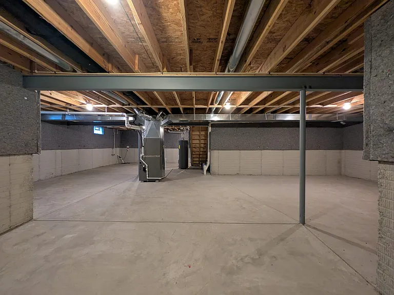 535 Pagoda Loop — Photo 4
