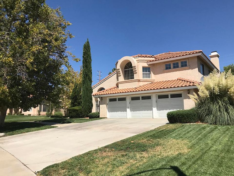 1st image of 4705 Northridge Dr