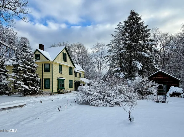 119 S Main St, Sheffield, MA 01257
