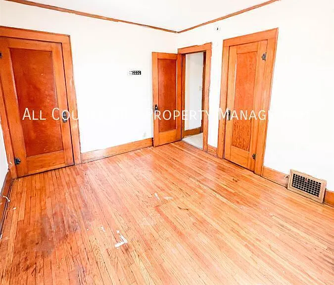680 Sherman St #3 — Photo 4