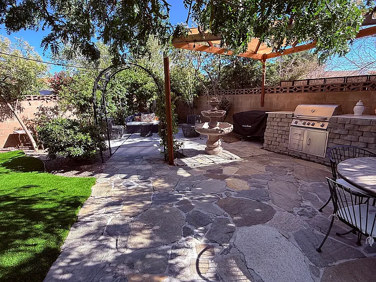 458 Fantasy St — Photo 13