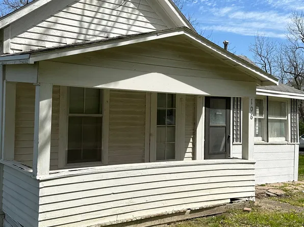 106 Nuckolls St, Glenwood, IA 51534
