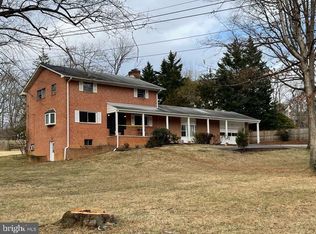 10911 Chandler Rd, Rockville, MD 20854