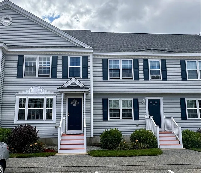 14 Merrimac Way #E — Photo 1