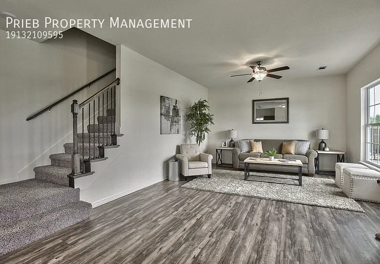 21569 W 126th Ter #26 — Photo 2