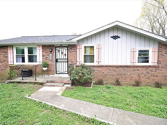 4th image of 427 Wilclay Dr