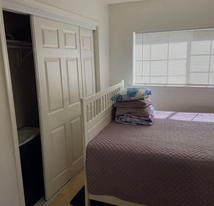 1st image of 35 Buchanan Ct #1