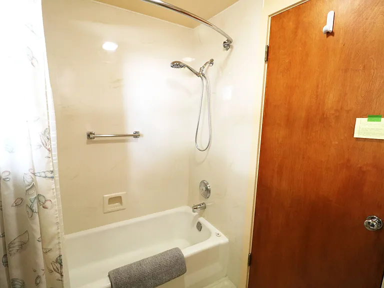 2051 Melrose St #1 — Photo 12