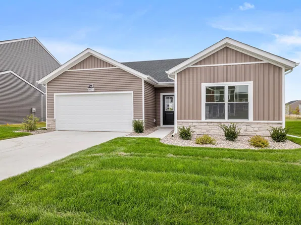 4407 Goldfinch Ave, Valparaiso, IN 46385