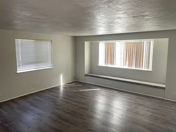 2nd image of 155 SW Kalmia St Ste 2