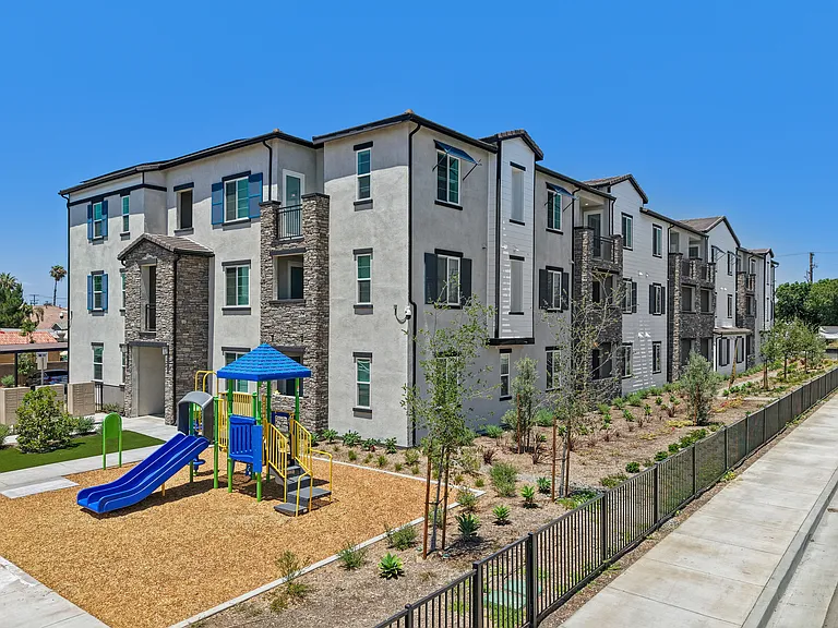 Gallery Park Apartments — Photo 54