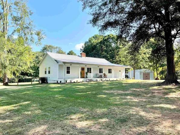 375 McClain Dr, McDonough, GA 30252