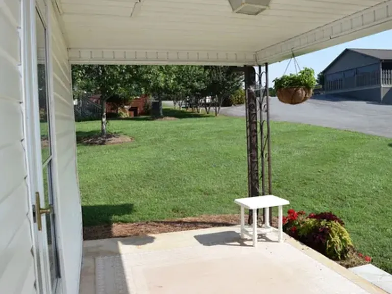 1315 S State Highway 16 Business Hwy — Photo 3